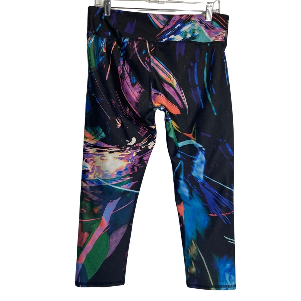 Fabletics Salar Powerhold Capri Leggings